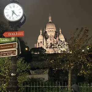  Appartement Au Coeur Montmartre